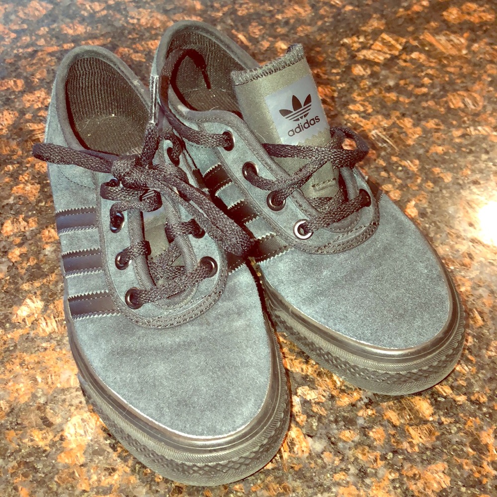 Adidas boys sneakers